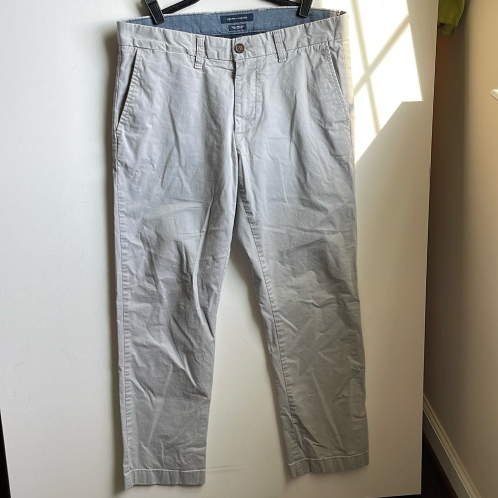 Tommy Hilfiger Mens Tailored Fit Chino Pants | 32 x 30
